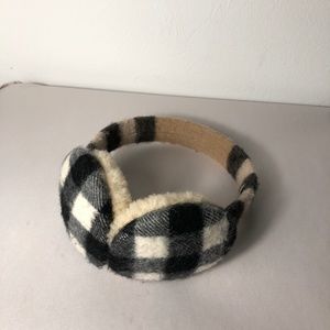 90s Vintage Burberry earmuffs #vintage #earmuffs